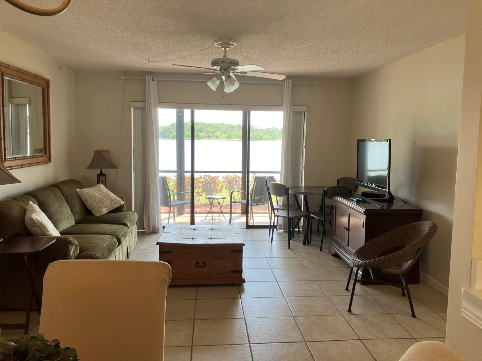 Condos for Sale Pine Ridge Condominium