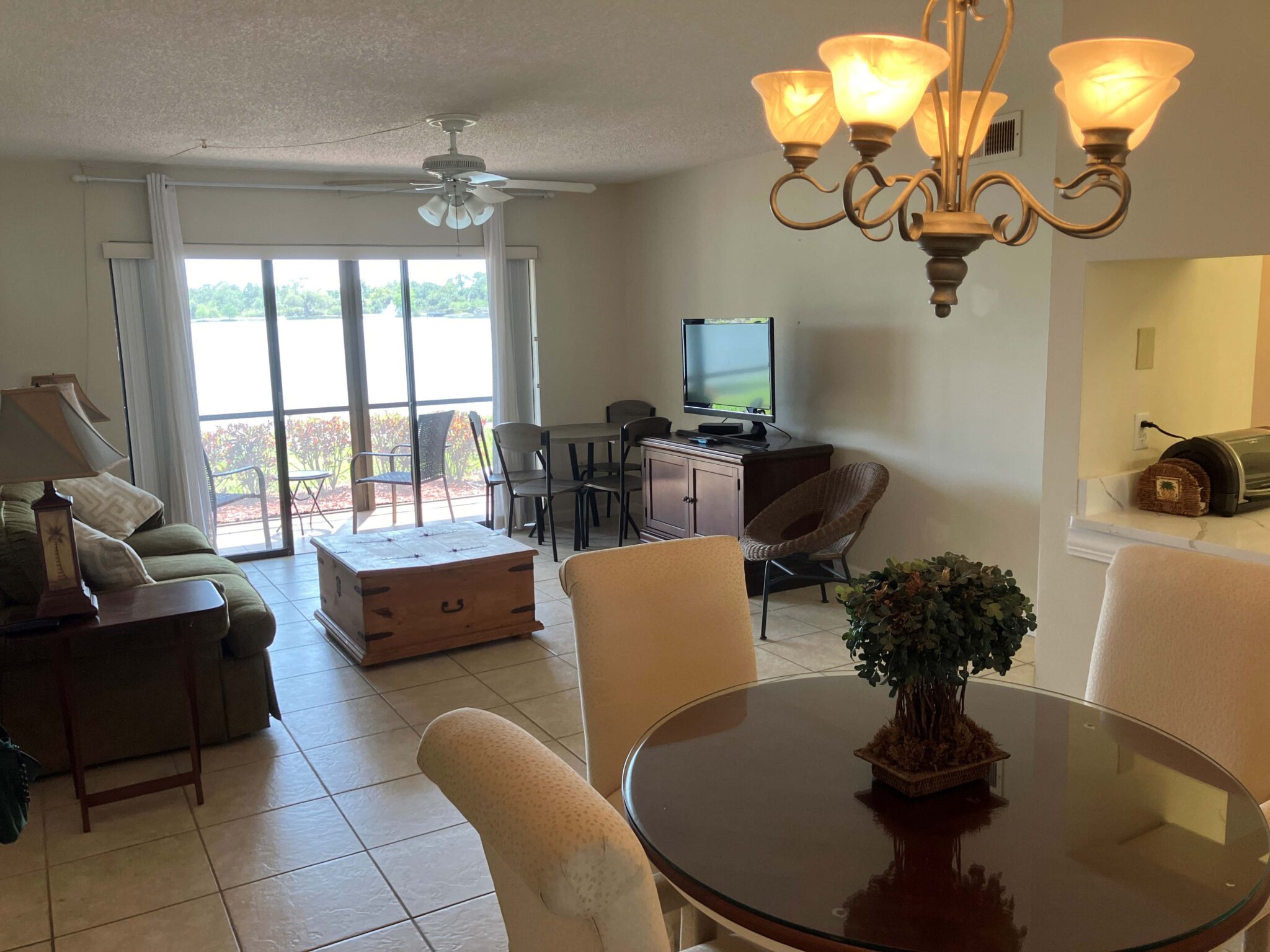 Condos for Sale Pine Ridge Condominium