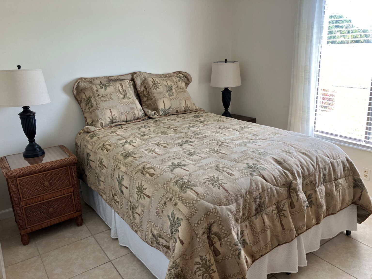 Condos for Sale Pine Ridge Condominium